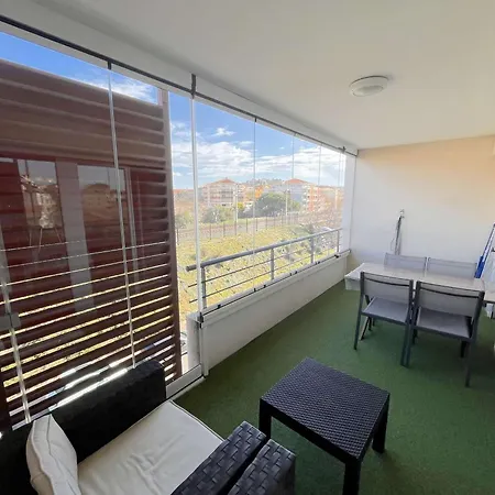 Daire Spacieux 3 Pieces Avec Terrasse, Piscine Et Garage, A 2 Pas De La - Raphael - Fr-1-226a-274